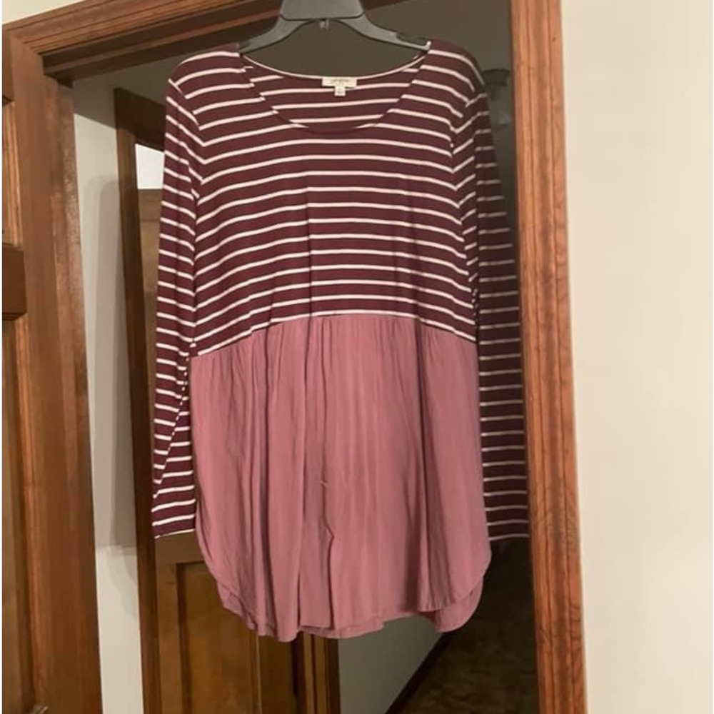 Umgee shirt size large $10